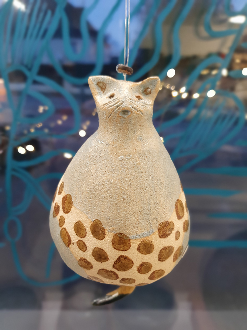 Poteries de saison, Séné, céramique, Vannes, Morbihan, Bretagne, stages, cours, vases, sculpture, vaisselle, artisanat d'art, boutique