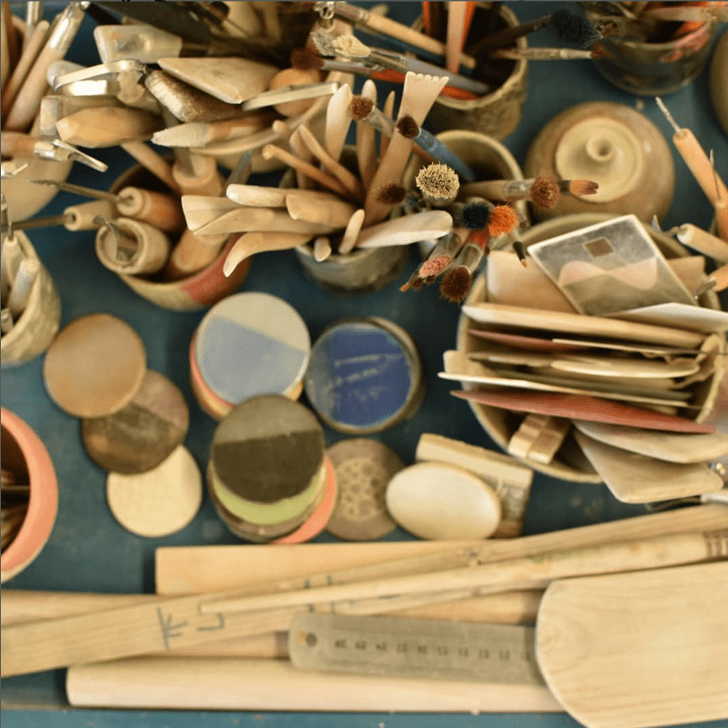 Poteries de saison, Séné, céramique, Vannes, Morbihan, Bretagne, stages, cours, vases, sculpture, vaisselle, artisanat d'art