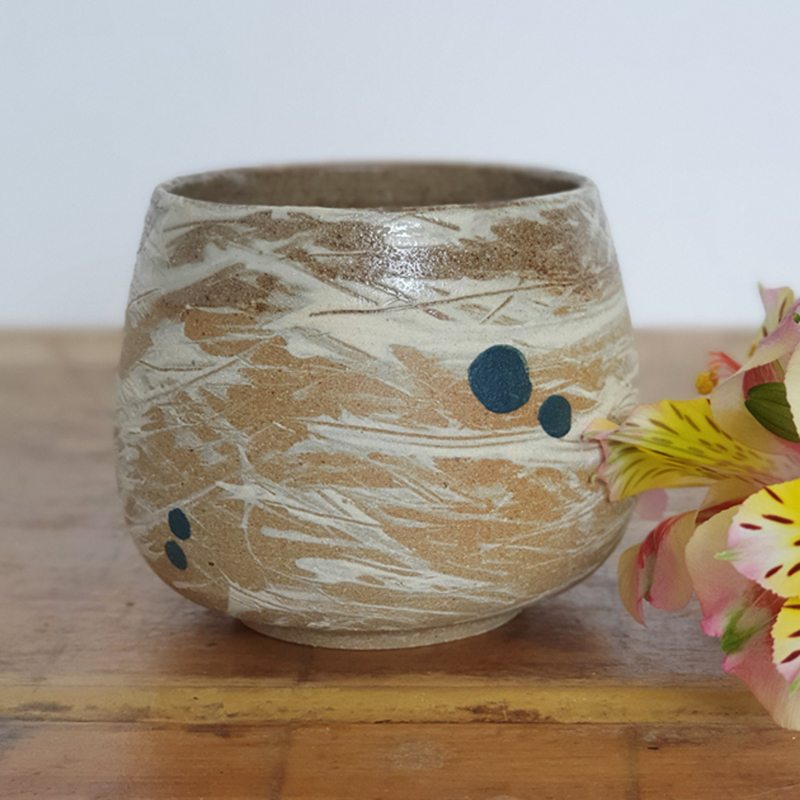 Poteries de saison, Séné, céramique, Vannes, Morbihan, Bretagne, pottery, ceramics, mugs, vaisselle, hakeme