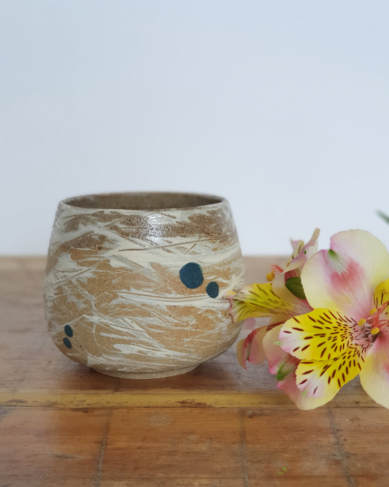 Poteries de saison, Séné, céramique, Vannes, Morbihan, Bretagne, pottery, ceramics, mugs, vaisselle, hakeme